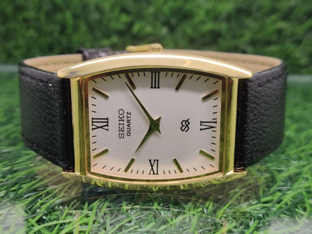 Seiko Silim Quartz Watch – Sleek, Durable & Stylish Timepiece for Men/Women - National Watches