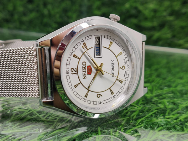 VINTAGE REFURBISHED SEIKO 5 AUTOMATIC JAPAN MENS DAY DATE WATCH - National Watches