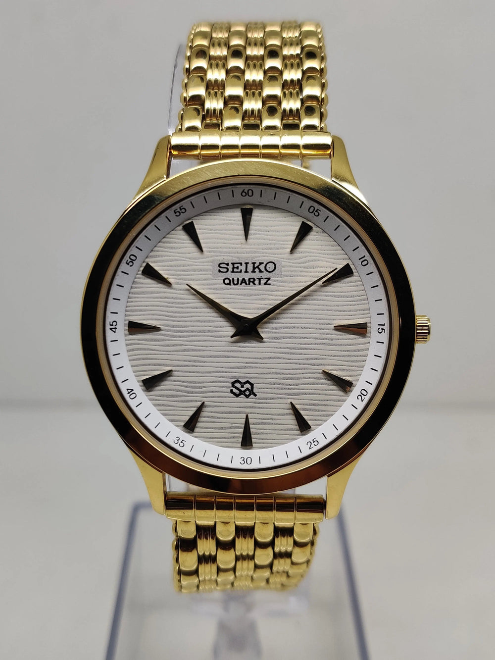 Seiko Silim Quartz Watch – Sleek, Durable & Stylish Timepiece for Men/Women - National Watches