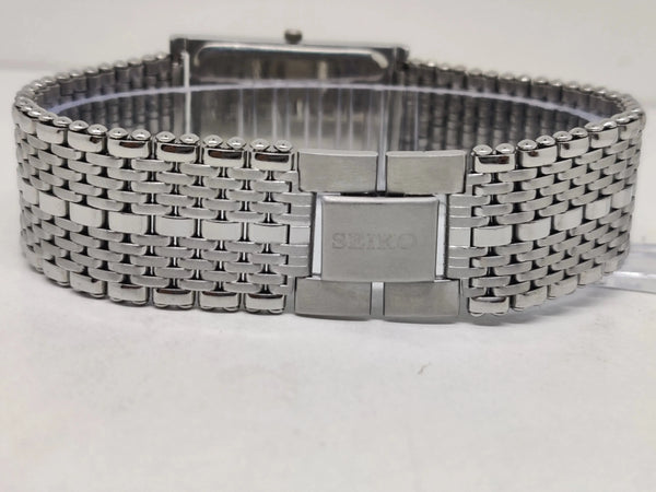 Seiko 5 Black Dial quartz Watch - National Watches