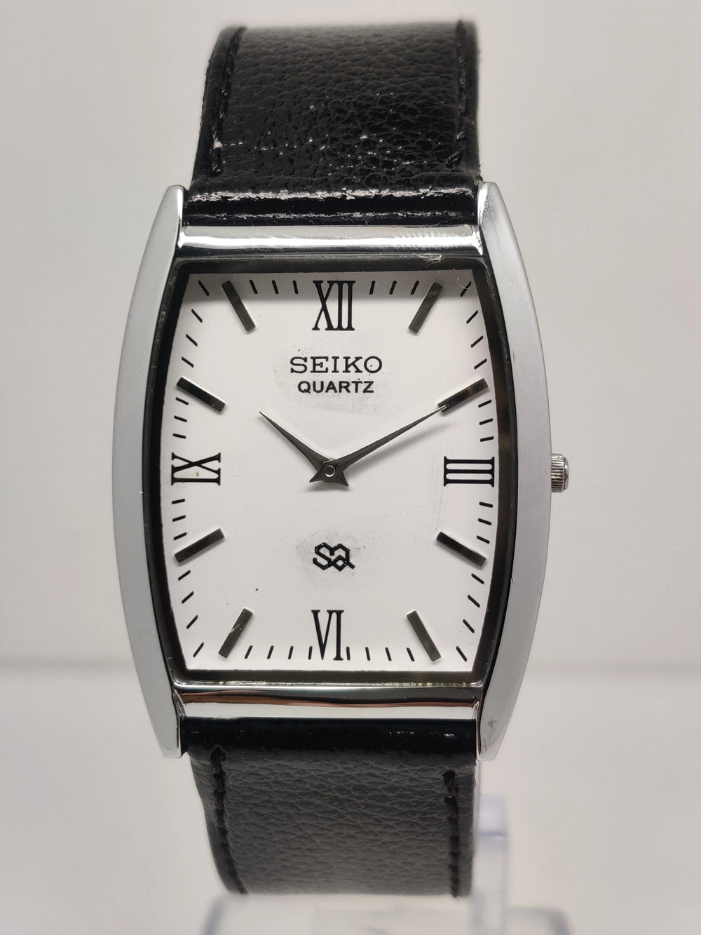 Seiko Silim Quartz Watch – Sleek, Durable & Stylish Timepiece for Men/Women - National Watches