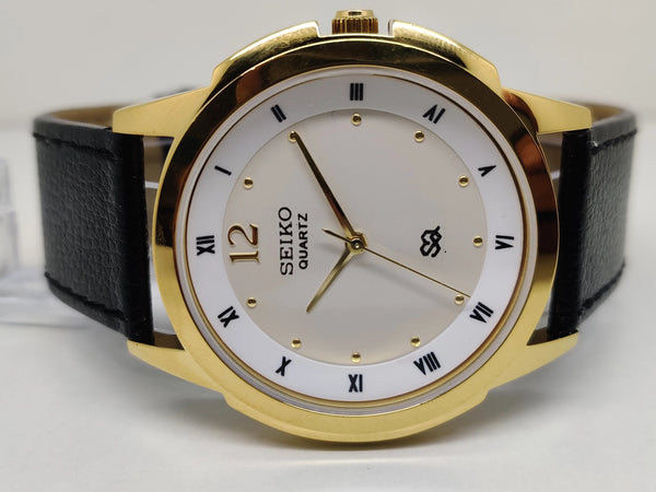 Seiko 5 Black Dial quartz Watch - National Watches