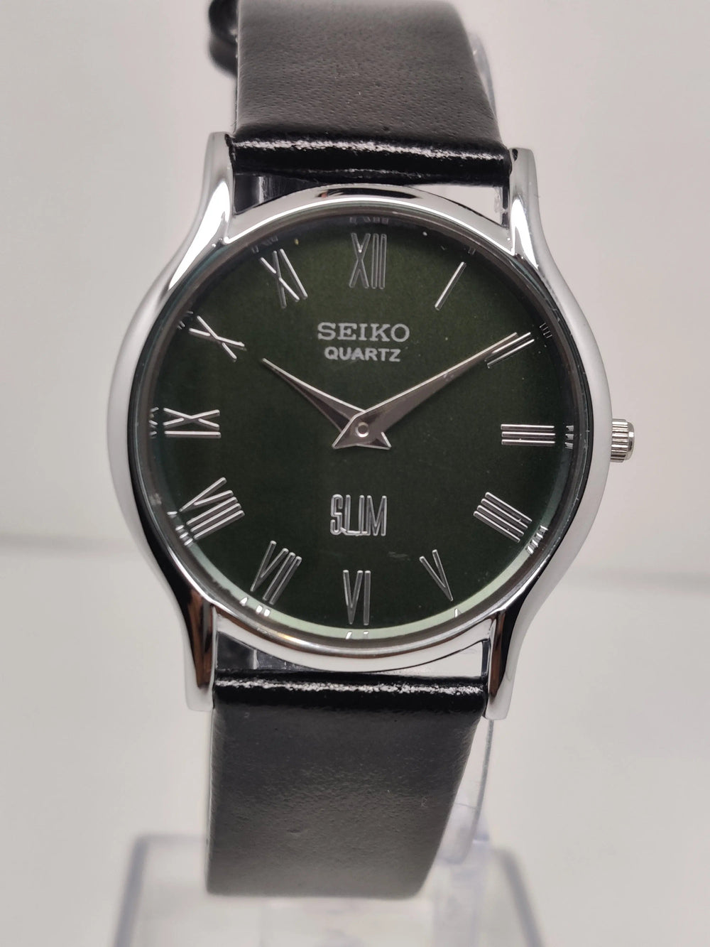 Seiko Silim Quartz Watch – Sleek, Durable & Stylish Timepiece for Men/Women - National Watches