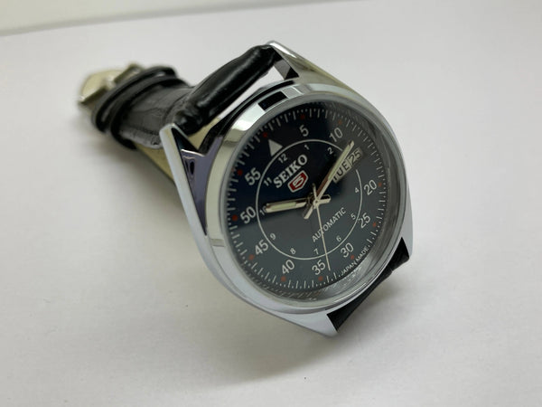 VINTAGE REFURBISHED SEIKO 5 AUTOMATIC JAPAN MENS DAY DATE WATCH - National Watches