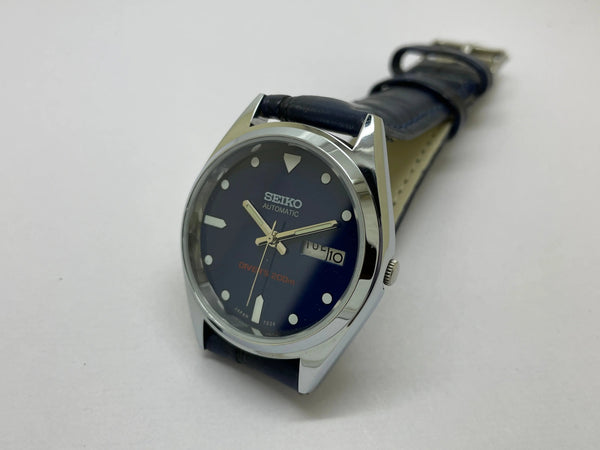 VINTAGE REFURBISHED SEIKO 5 AUTOMATIC JAPAN MENS DAY DATE WATCH - National Watches