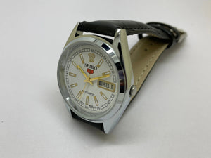 VINTAGE REFURBISHED SEIKO 5 AUTOMATIC JAPAN MENS DAY DATE WATCH - National Watches