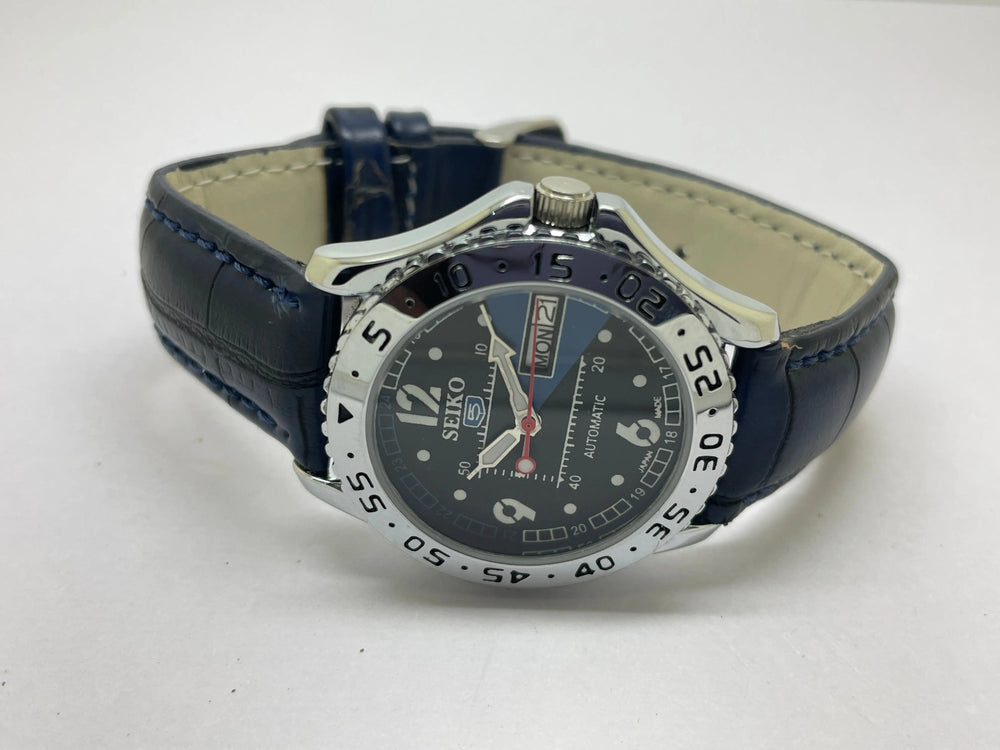 Seiko 5 Black Dial Automatic Vintage Watch sports National Watches