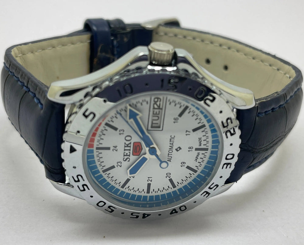 Seiko 5 Sports Automatic Refurbished Watch Vintage Style Reliable Japanese Movement - National Watches