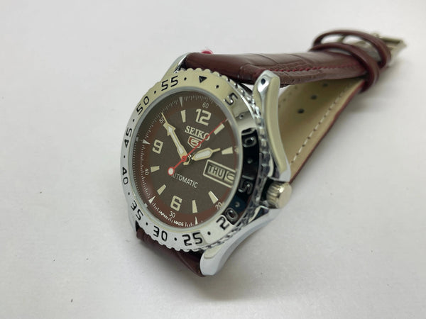 Seiko 5 Sports Automatic Refurbished Watch Vintage Style Reliable Japanese Movement - National Watches