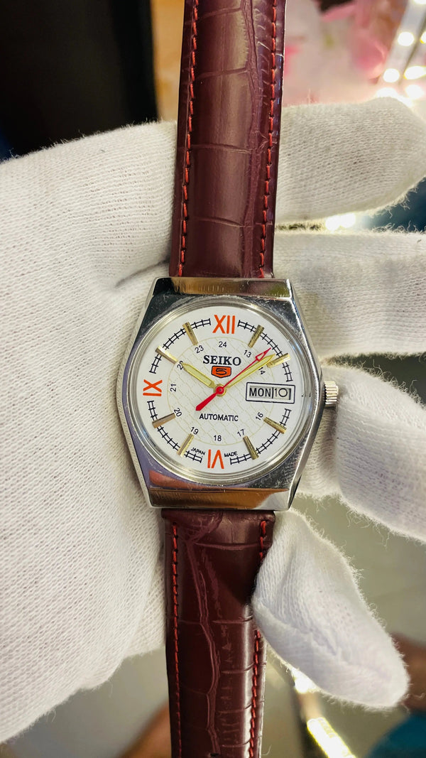 Seiko 5 Automatic Men’s Watch – Vintage Japan Model | Restored & Ready to Wear National Watches