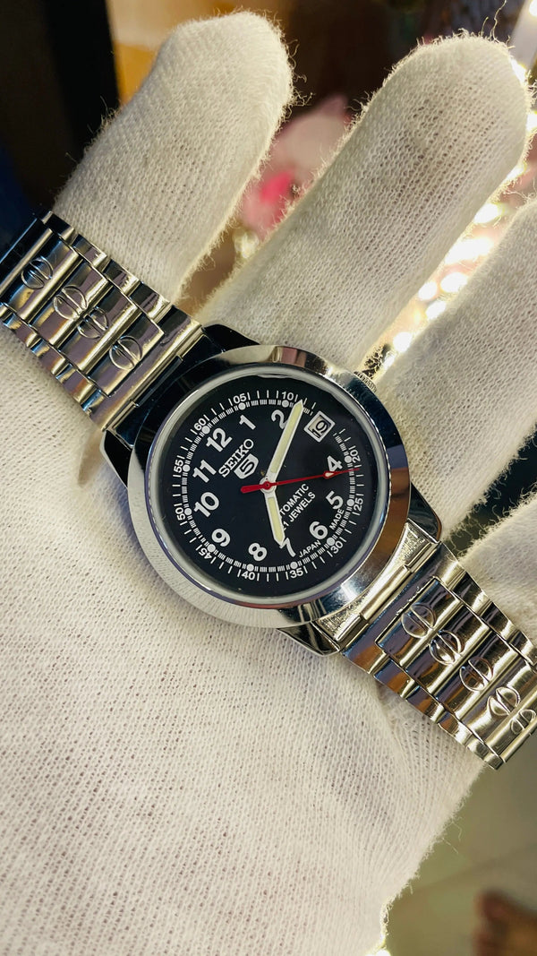 Seiko 5 Automatic Men’s Watch – Vintage Japan Model | Restored & Ready to Wear National Watches