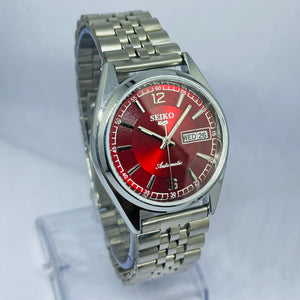 Seiko 5 Automatic Vintage Watch – Red Dial | Japan Original | Iconic Men’s Timepiece