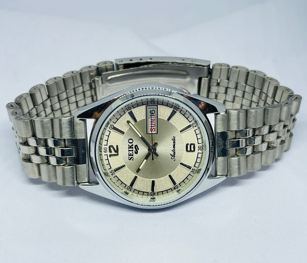 Seiko 5 Automatic Vintage Watch – Classic Dial | Refurbished | Japan Original