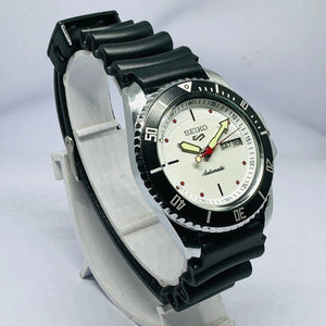 Seiko 5 Sports Automatic Watch – Refurbished Vintage | Japan-Made Men’s Timepiece National Watches