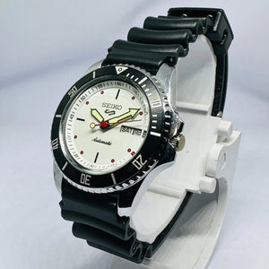 Seiko 5 Sports Automatic Watch – Refurbished Vintage | Japan-Made Men’s Timepiece National Watches