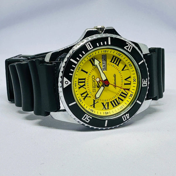 Seiko 5 Sports Automatic Watch – Refurbished Vintage | Japan-Made Men’s Timepiece National Watches