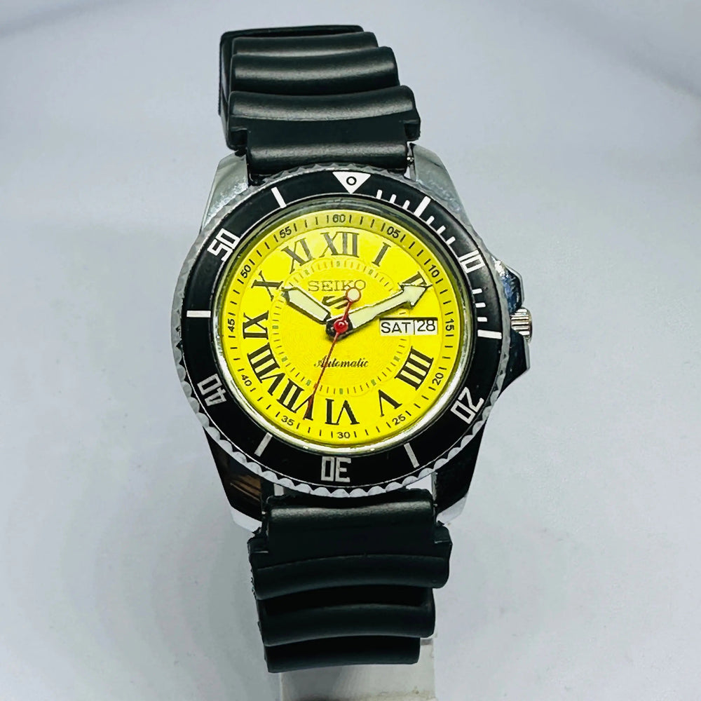 Seiko 5 Sports Automatic Watch – Refurbished Vintage | Japan-Made Men’s Timepiece National Watches