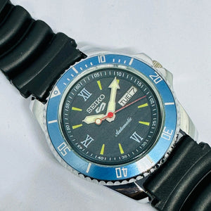 Seiko 5 Sports Automatic Watch – Refurbished Vintage | Japan-Made Men’s Timepiece National Watches