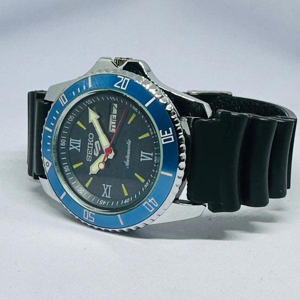Seiko 5 Sports Automatic Watch – Refurbished Vintage | Japan-Made Men’s Timepiece National Watches