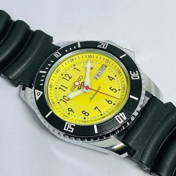 Seiko 5 Sports Automatic Watch – Refurbished Vintage | Japan-Made Men’s Timepiece National Watches