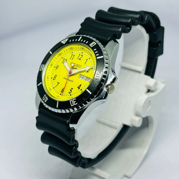Seiko 5 Sports Automatic Watch – Refurbished Vintage | Japan-Made Men’s Timepiece National Watches