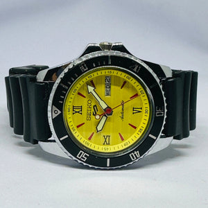 Seiko 5 Sports Automatic Watch – Refurbished Vintage | Japan-Made Men’s Timepiece National Watches