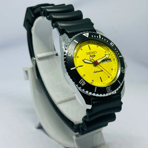 Seiko 5 Sports Automatic Watch – Refurbished Vintage | Japan-Made Men’s Timepiece National Watches