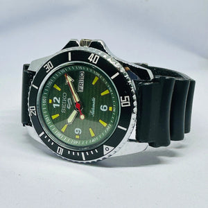 Seiko 5 Sports Automatic Watch – Refurbished Vintage | Japan-Made Men’s Timepiece National Watches