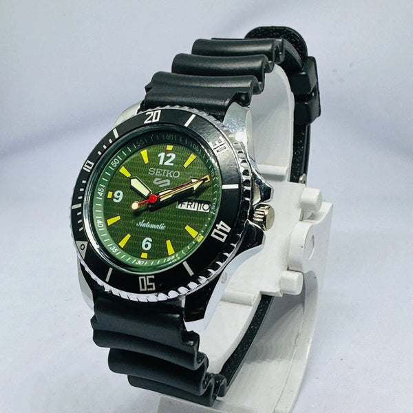 Seiko 5 Sports Automatic Watch – Refurbished Vintage | Japan-Made Men’s Timepiece National Watches