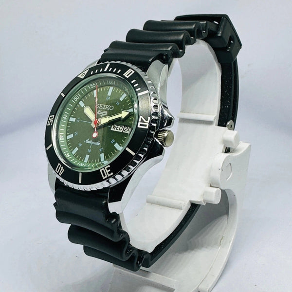 Seiko 5 Sports Automatic Watch – Refurbished Vintage | Japan-Made Men’s Timepiece National Watches