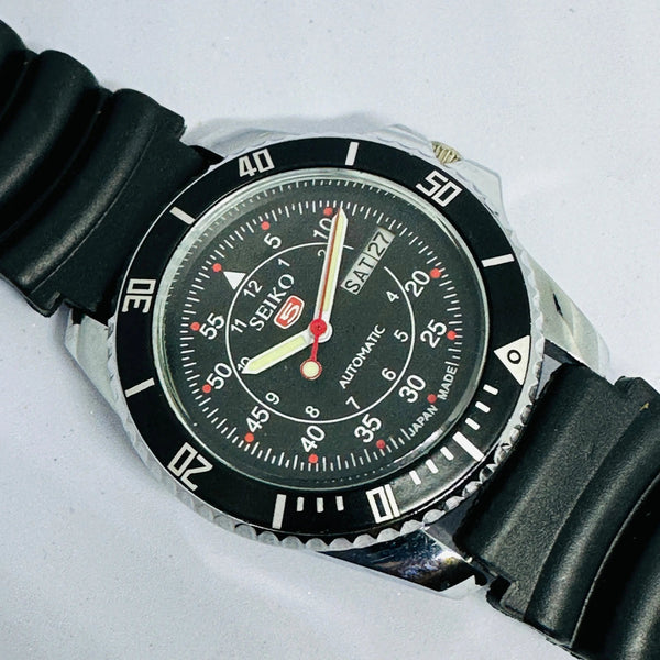 Seiko 5 Sports Automatic Watch – Refurbished Vintage | Japan-Made Men’s Timepiece National Watches
