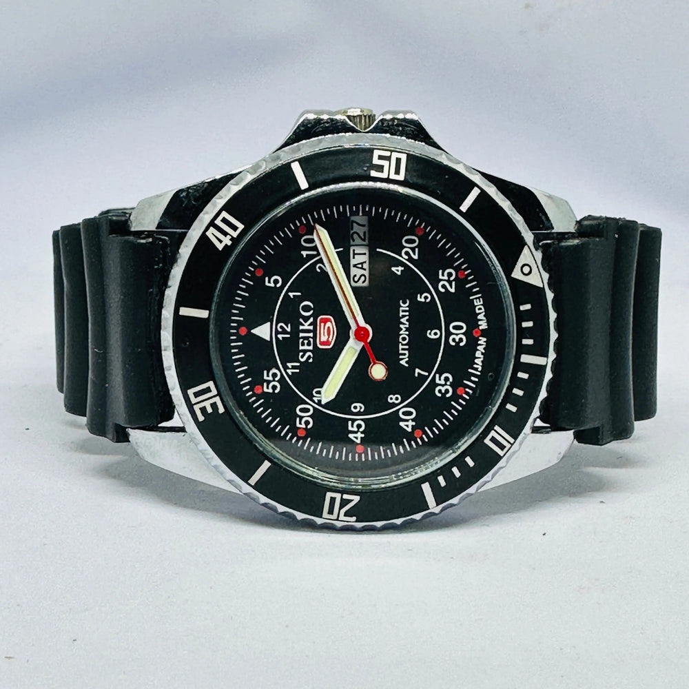 Seiko 5 Sports Automatic Watch – Refurbished Vintage | Japan-Made Men’s Timepiece National Watches