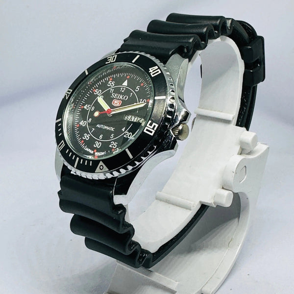 Seiko 5 Sports Automatic Watch – Refurbished Vintage | Japan-Made Men’s Timepiece National Watches