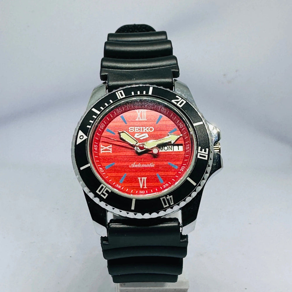 Seiko 5 Sports Automatic Watch – Refurbished Vintage | Japan-Made Men’s Timepiece National Watches