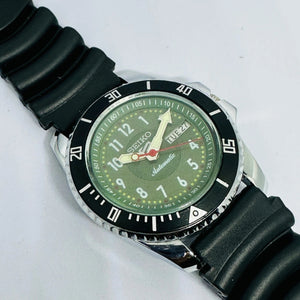 Seiko 5 Sports Automatic Watch – Refurbished Vintage | Japan-Made Men’s Timepiece National Watches