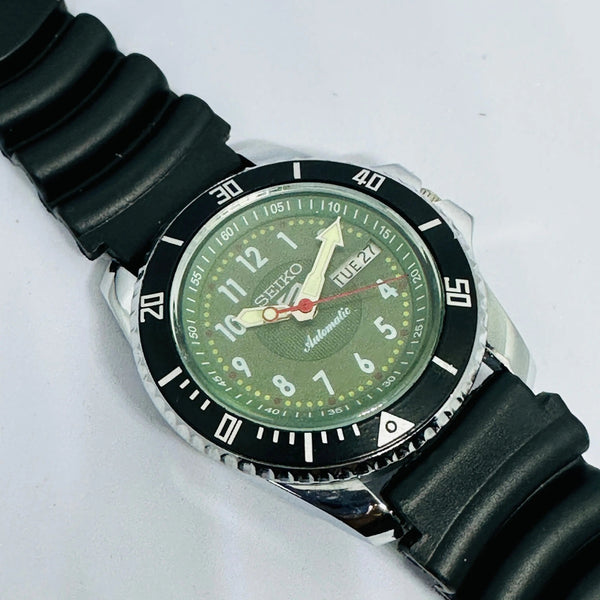 Seiko 5 Sports Automatic Watch – Refurbished Vintage | Japan-Made Men’s Timepiece National Watches