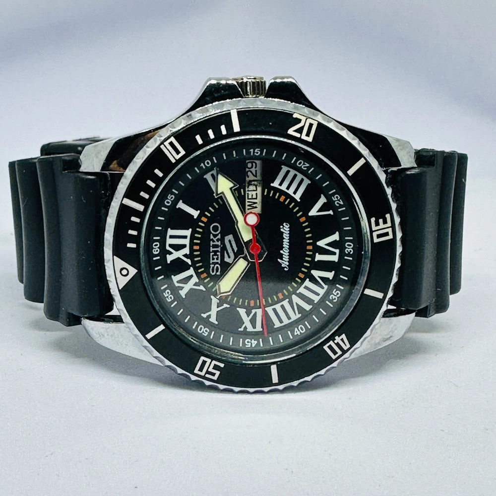 Seiko 5 Sports Automatic Watch – Refurbished Vintage | Japan-Made Men’s Timepiece National Watches