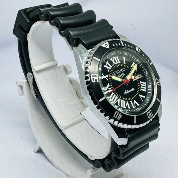 Seiko 5 Sports Automatic Watch – Refurbished Vintage | Japan-Made Men’s Timepiece National Watches