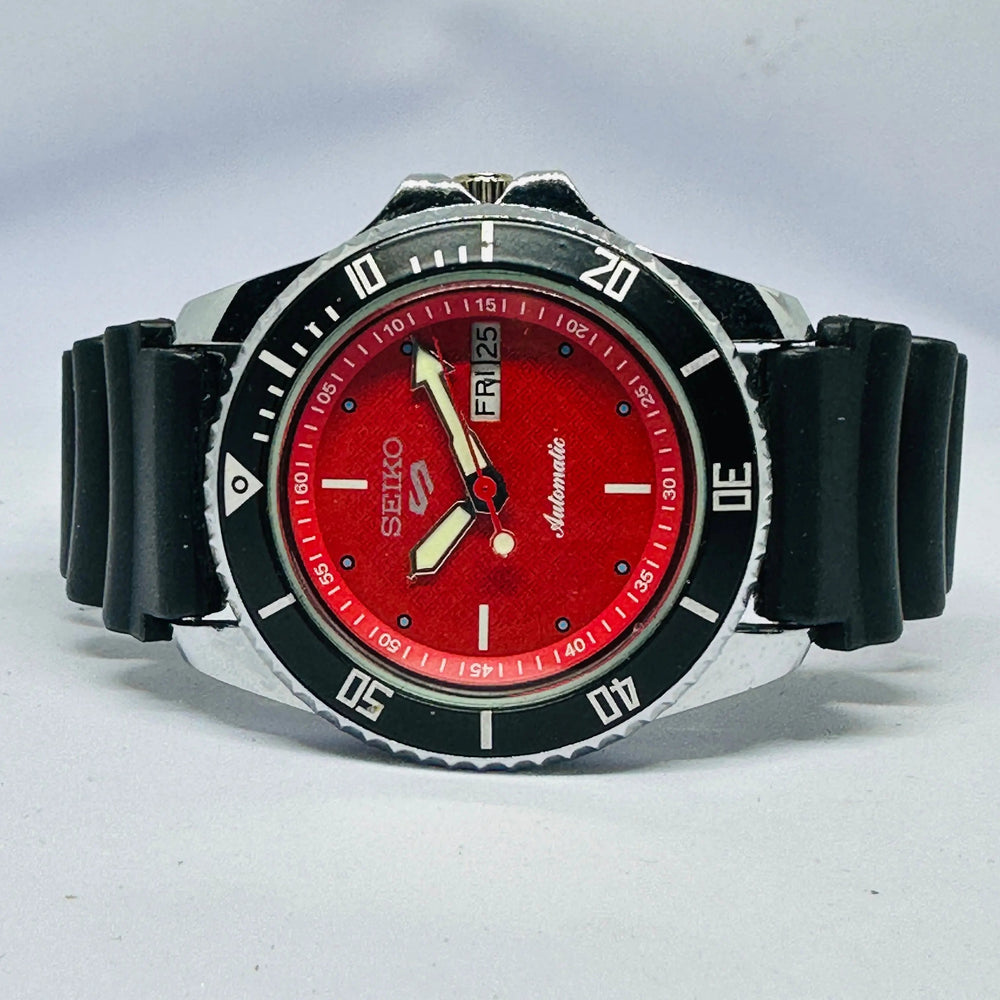 Seiko 5 Sports Automatic Watch – Refurbished Vintage | Japan-Made Men’s Timepiece National Watches