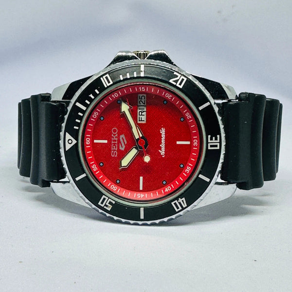 Seiko 5 Sports Automatic Watch – Refurbished Vintage | Japan-Made Men’s Timepiece National Watches