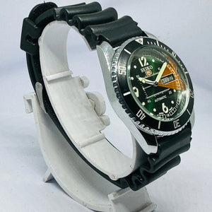 Seiko 5 Sports Automatic Watch – Refurbished Vintage | Japan-Made Men’s Timepiece National Watches