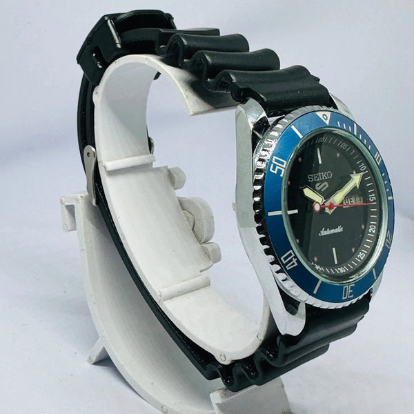 Seiko 5 Sports Automatic Watch – Refurbished Vintage | Japan-Made Men’s Timepiece National Watches
