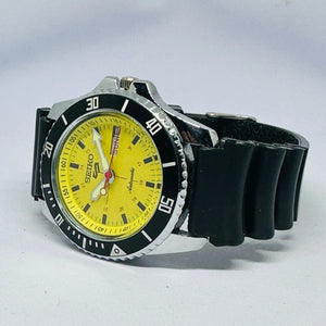 Seiko 5 Sports Automatic Watch – Refurbished Vintage | Japan-Made Men’s Timepiece National Watches