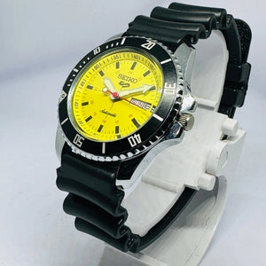 Seiko 5 Sports Automatic Watch – Refurbished Vintage | Japan-Made Men’s Timepiece National Watches
