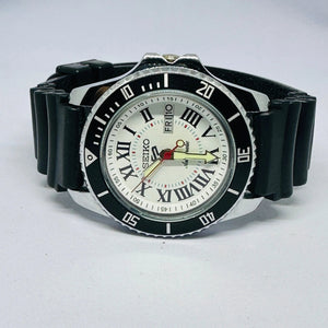 Seiko 5 Sports Automatic Watch – Refurbished Vintage | Japan-Made Men’s Timepiece National Watches