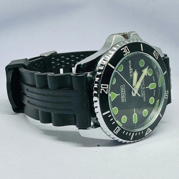 Seiko 5 Sports Automatic Watch – Refurbished Vintage | Japan-Made Men’s Timepiece National Watches