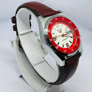 Seiko 5 Automatic Men’s Watch – Vintage Japan Model | Restored & Ready to Wear National Watches