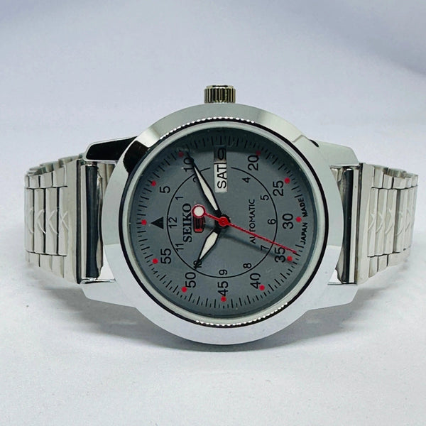 Seiko 5 Automatic Men’s Watch – Vintage Japan Model | Restored & Ready to Wear National Watches