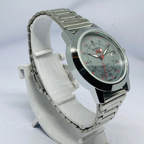 Seiko 5 Automatic Men’s Watch – Vintage Japan Model | Restored & Ready to Wear National Watches