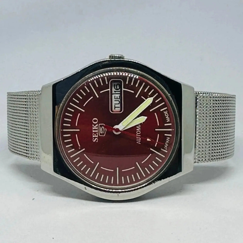 Seiko 5 Vintage Cushion Case – Restored Original National Watches